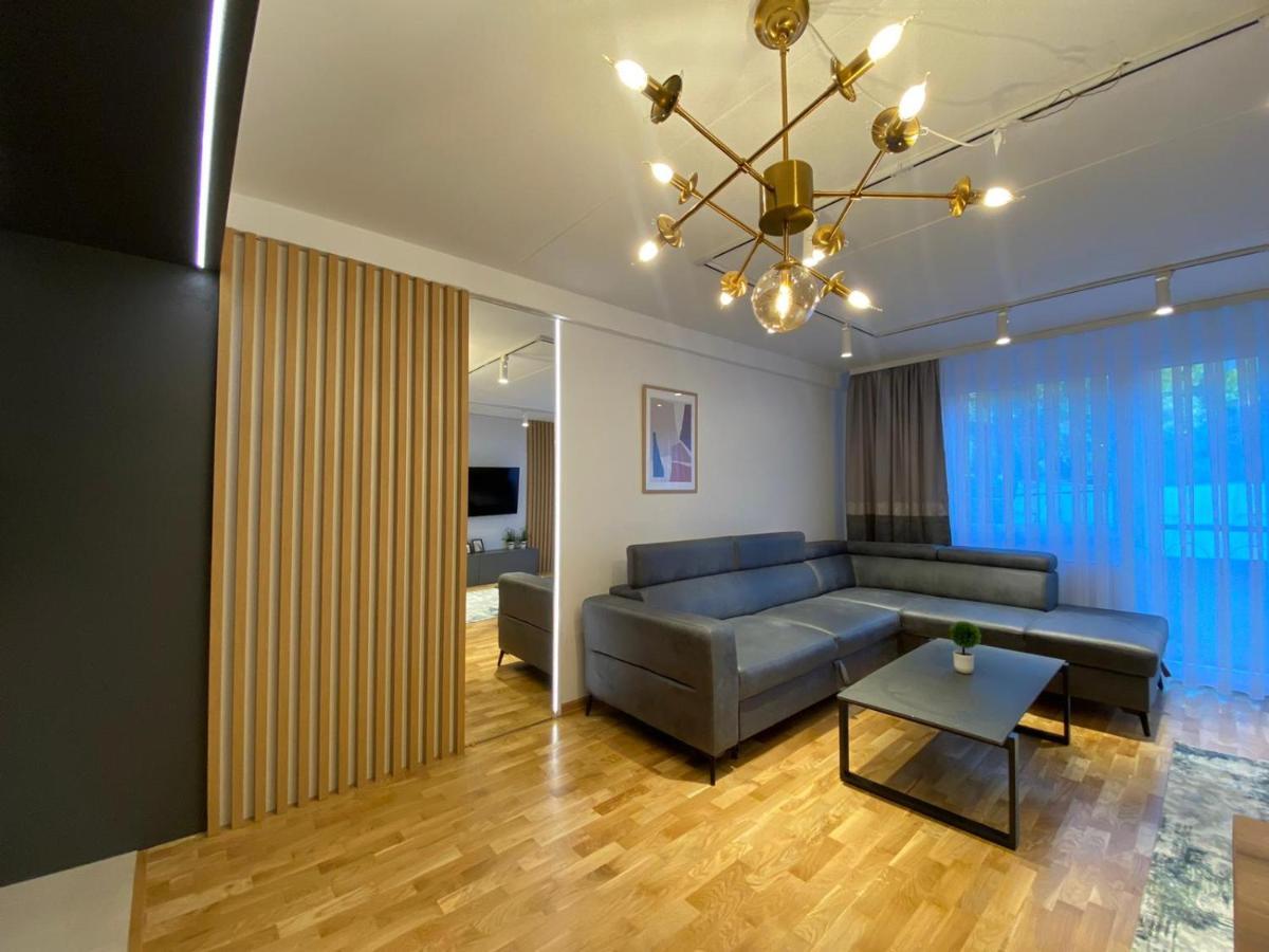 New Concept Included Garage Daire Saraybosna Dış mekan fotoğraf