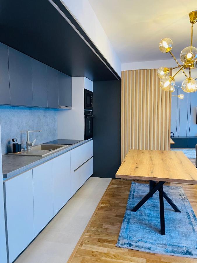New Concept Included Garage Daire Saraybosna Dış mekan fotoğraf
