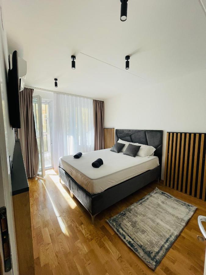 New Concept Included Garage Daire Saraybosna Dış mekan fotoğraf
